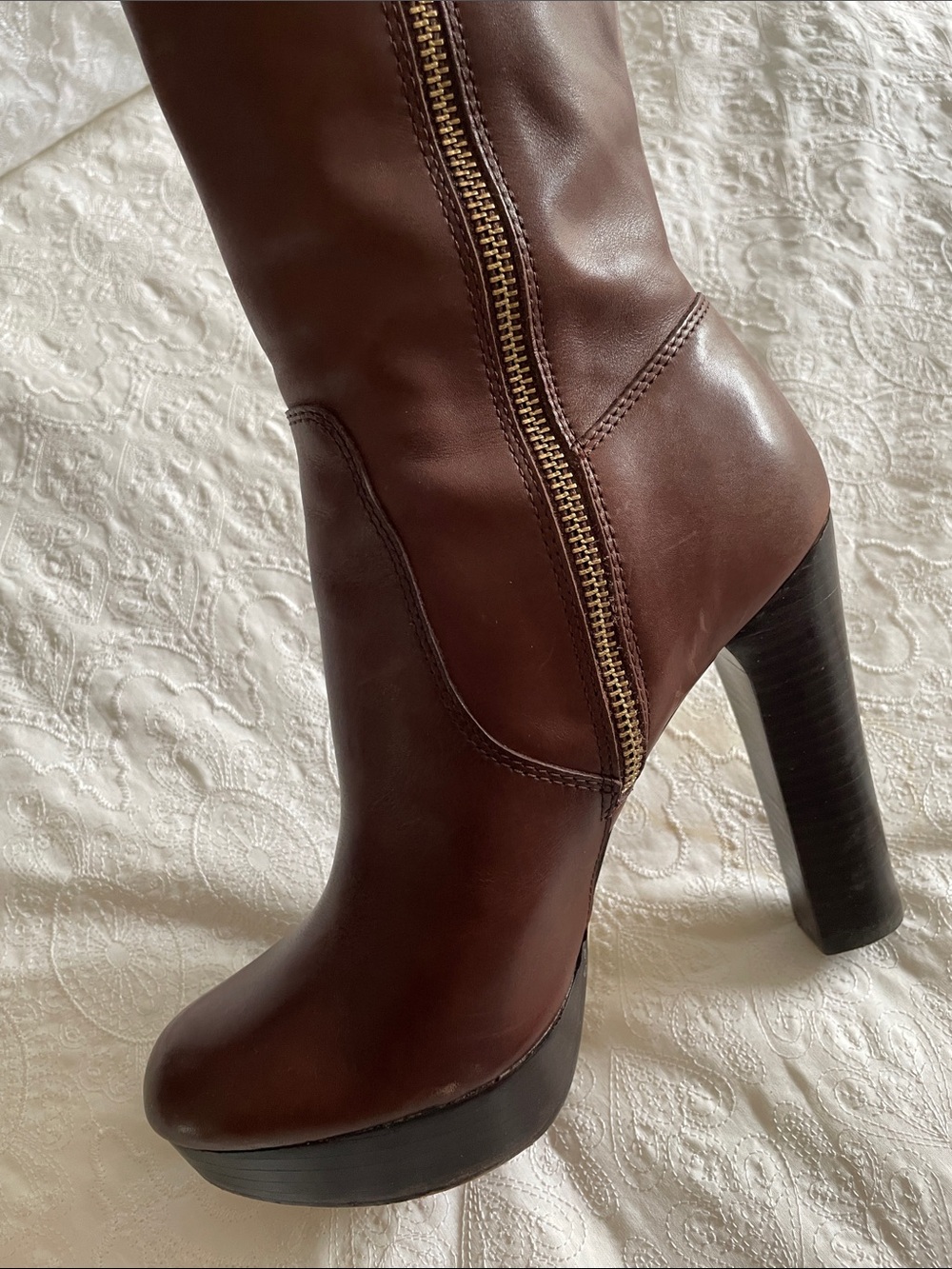 Michael Kors maroon Brown Tall Platform Lesly Boots - Picture 3 of 7